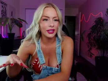 oliviaowens webcam model stream image