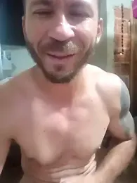 RobertoLuiz84 webcam model stream image