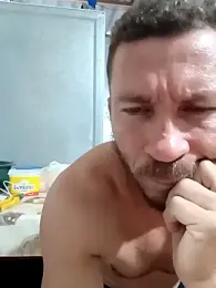 RobertoLuiz84 webcam model stream image