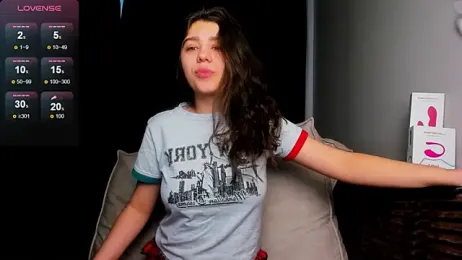 Nikki_Bloomz webcam model stream image