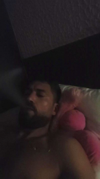 Pumaka878 webcam model stream image