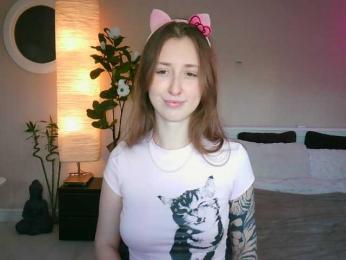 SheTora69 webcam model stream image