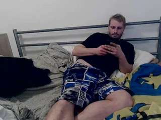 tomtech2323 webcam camsoda model stream image