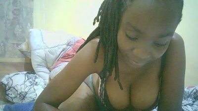 LaurelG webcam model stream image