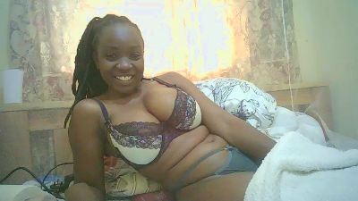 LaurelG webcam model stream image