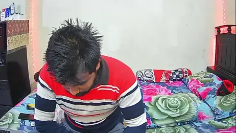 Younger_Couples webcam model stream image