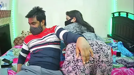 Younger_Couples webcam model stream image