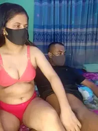 Younger_Couples webcam model stream image