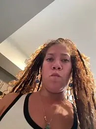 Bigbuttbrooklynn webcam model stream image