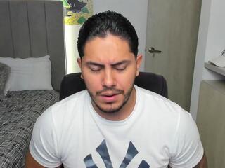 Owen Pierces webcam flirt4free model stream image