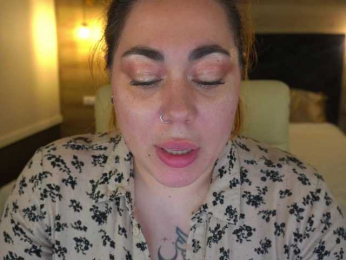 AmazonkaStarrr webcam bongacams model stream image