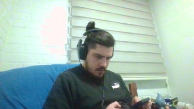 Hungweeb webcam model stream image