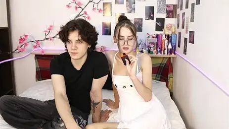 hyper_couple webcam stripchat model stream image
