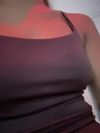 Valeria-escobar webcam stripchat model stream image