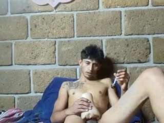 elvergon20cmm webcam model stream image