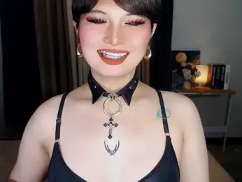 NaomiSmall webcam model stream image