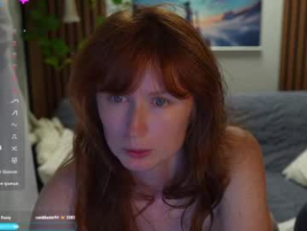 honeyumtoast webcam model stream image
