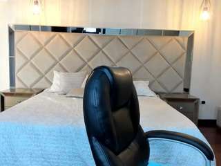 anaisnin webcam model stream image