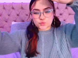 saraariias webcam model stream image