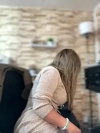 _Abril-Office1 webcam model stream image