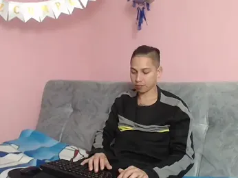 GoalXCouple webcam model stream image