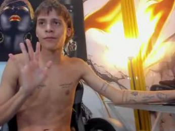 mono_blonde webcam model stream image