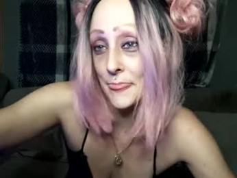 splashh_queen317 webcam model stream image