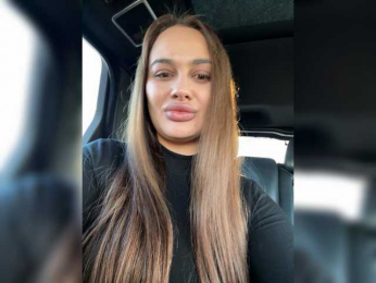 Sweetgirl31111 webcam model stream image