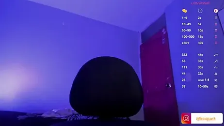 K_cique webcam model stream image