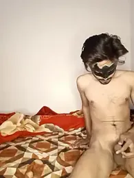 Lovebirdss webcam model stream image