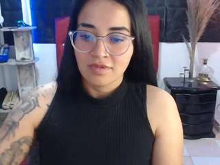 emilybazan webcam model stream image