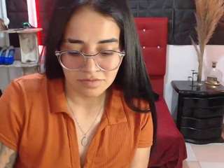 emilybazan webcam model stream image