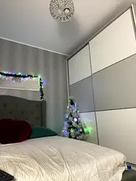 _adelle webcam model stream image