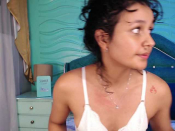 EmilyBrown webcam model stream image