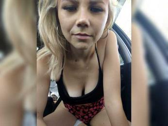 CrazyVika webcam model stream image
