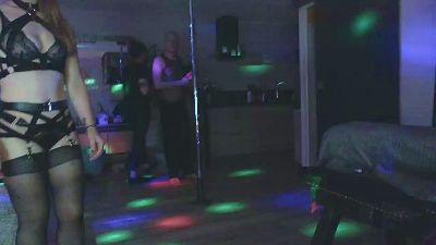 ClaraLovehole webcam model stream image