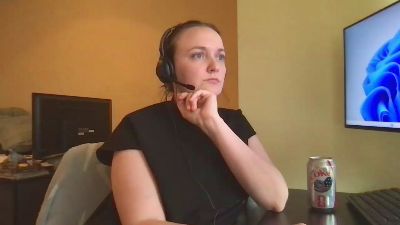 soak_hot webcam model stream image