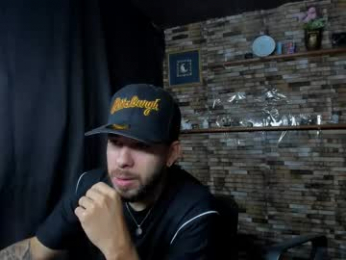 mia_and_vincentt webcam chaturbate model stream image
