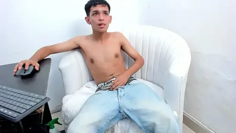 littlecum18 webcam model stream image
