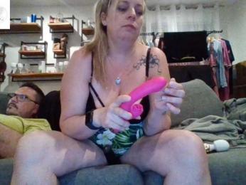 Miss-chupagirly webcam model stream image