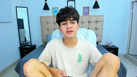 Tommy18__ webcam model stream image