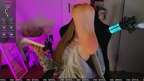 Emili1- webcam model stream image