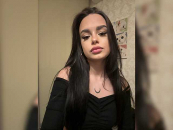 Lola-li webcam model stream image