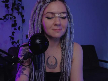 bySOVA webcam model stream image