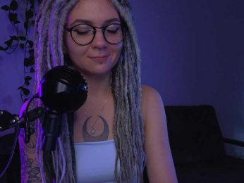 bySOVA webcam model stream image