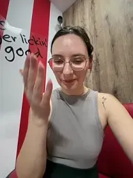 The_Snowwhitee webcam model stream image