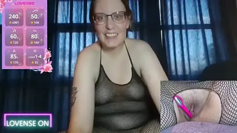 PernillaGirl webcam model stream image