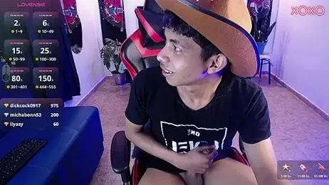 twinkmilk_ webcam model stream image