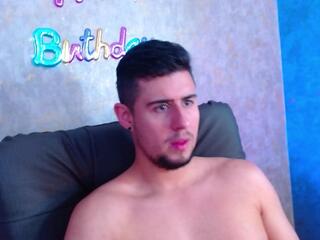 Ryan Evanns webcam model stream image