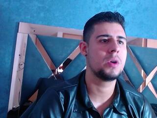 Ryan Evanns webcam model stream image